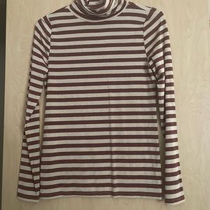 Size M Loft striped long sleeve